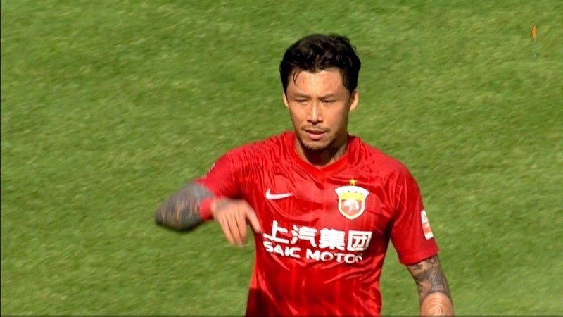 据加泰罗尼亚媒体ccma报道，巴萨将把德国基金Libero Football Finance告上法庭，指控这家德国公司未在12月31日之前支付相当于购买Barca Vision 10%股份的4000万欧元杠杆。